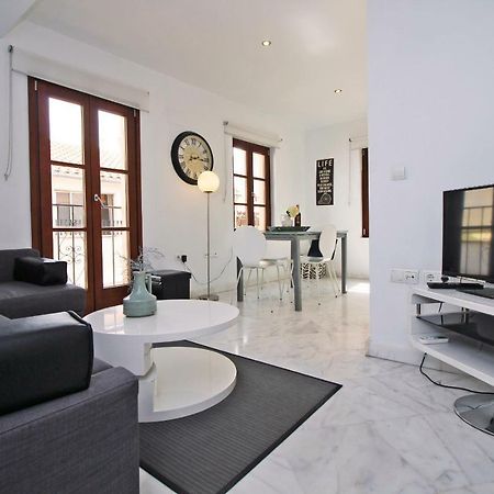 Del Parque Flats - Tribuna マラガ エクステリア 写真